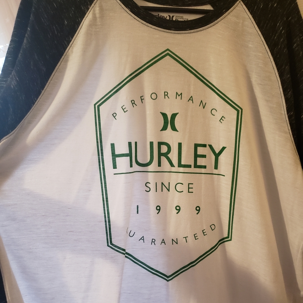 Men's white 3/4 sleeve Hurley